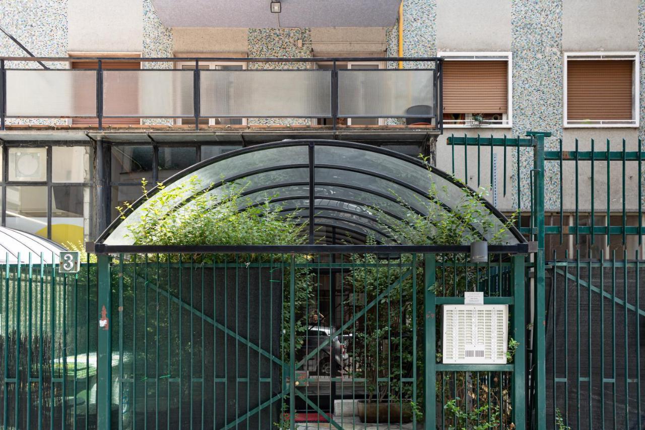 Accogliente Monolocale In Porta Romana ミラノ エクステリア 写真